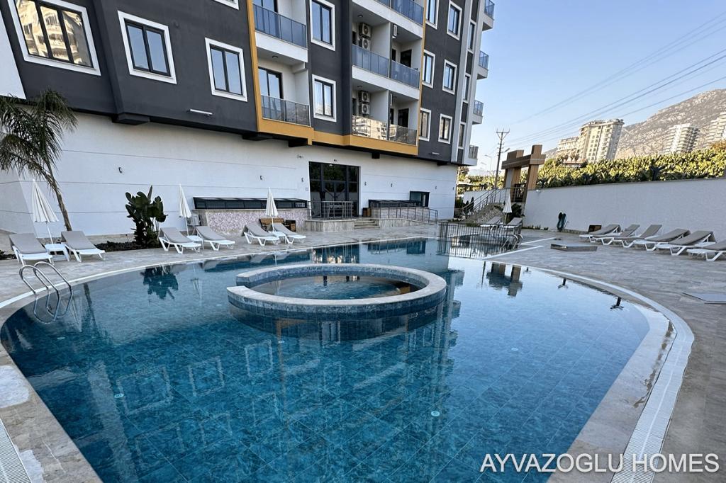 600 meter van de zee, 110 m², 3 kamers, Turkije, Stad