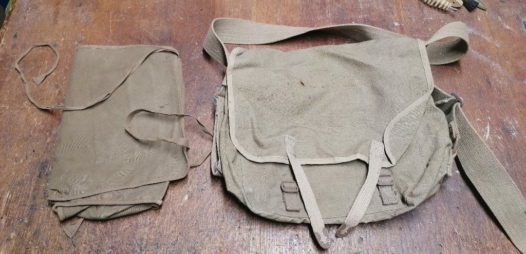 Musette M51 et trousse toilette Indochine Algérie, Collections, Envoi, Autres, Autres types
