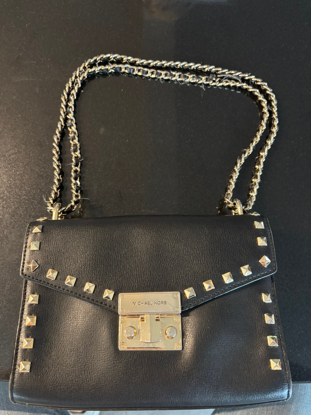 Michael Kors leren schoudertas, Enlèvement ou Envoi, Comme neuf, Noir