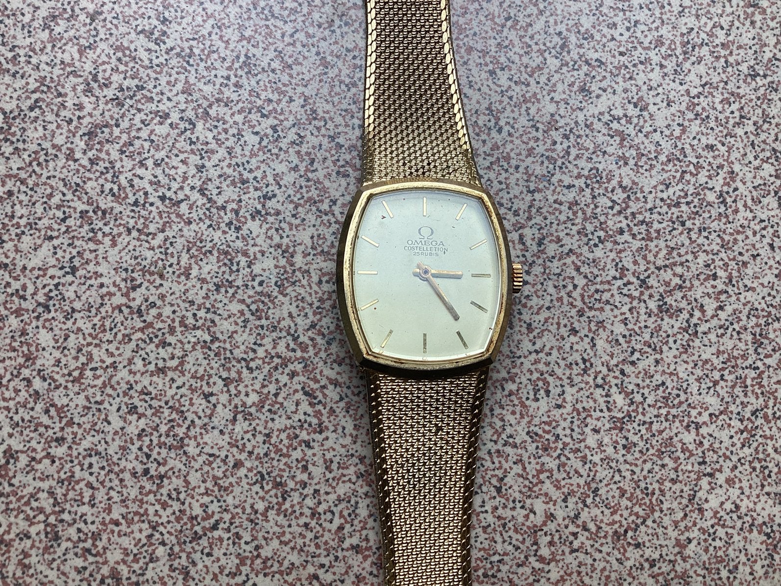 Horloge, Ophalen, Zo goed als nieuw