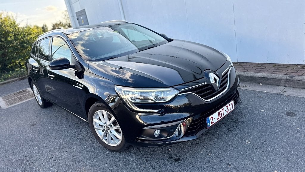 Renault Megane 1,2 benzine, Autos, Achat, Euro 6, Boîte manuelle, Entretenue par le concessionnaire