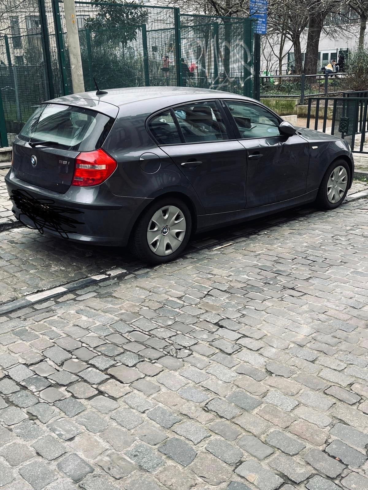VENTE  BMW 118i E87 LCI, Auto's, BMW, Particulier, 1 Reeks, ABS, Airbags, Airconditioning, Alarm, Apple Carplay, Boordcomputer