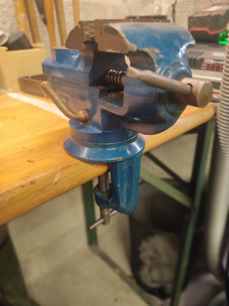 Petit étau de table pivotant à pince, Bricolage & Construction, Enlèvement, Étau