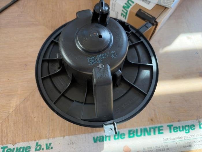 Kachel Ventilatiemotor van een Volkswagen Caddy, Gebruikt, -, Volkswagen, -