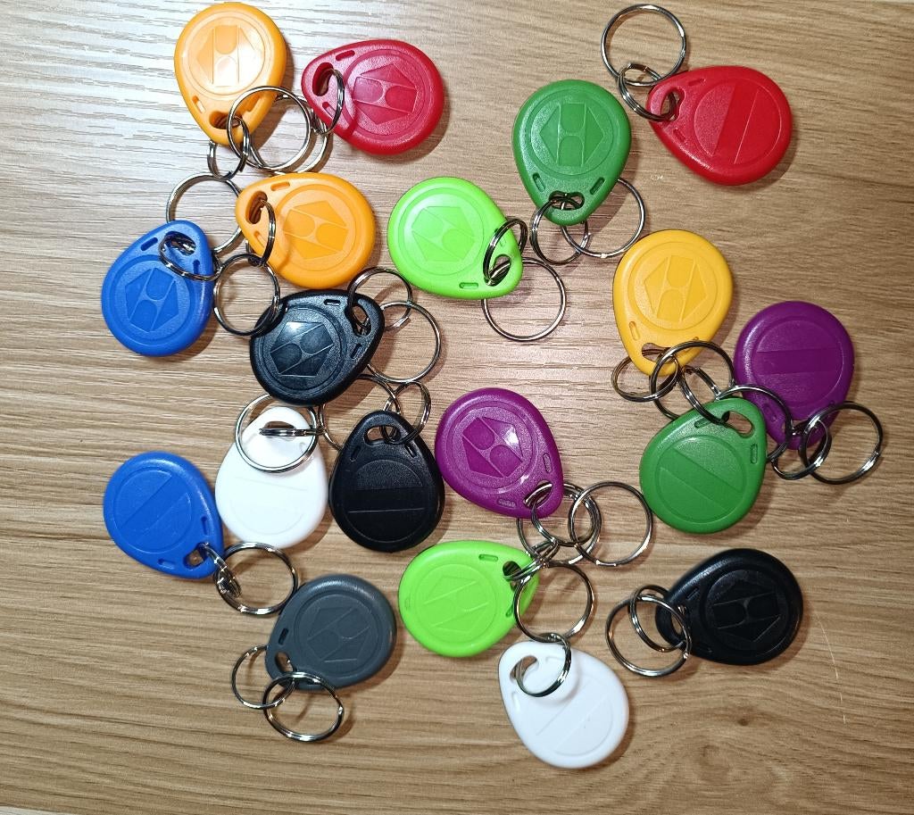 RFID Tags Set (20+ stuks)  Toegangscontrole Sleutelhangers, Ophalen of Verzenden, Nieuw