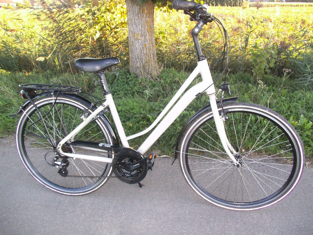 nog nieuw damesfiets meisjesfiets . 28 inch . merk olympia, Fietsen en Brommers, Ophalen, Zo goed als nieuw