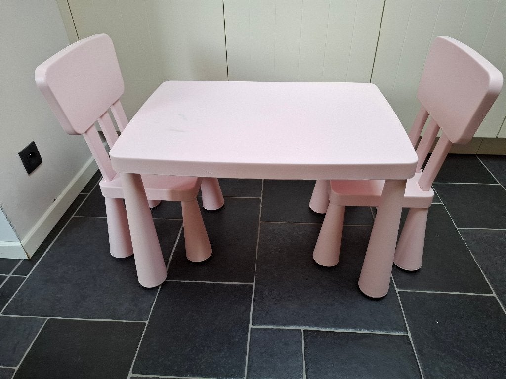 Ikea kinder tafel en 2 stoelen, Kinderen en Baby's, Ophalen, Gebruikt, Tafel(s) en Stoel(en)
