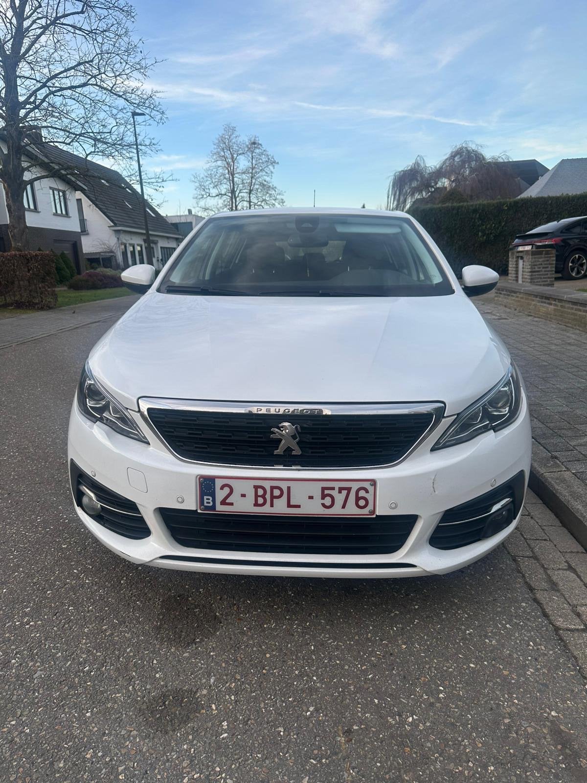 Peugeot 308 1.2 essence, Achat, Euro 6, Boîte manuelle, Particulier