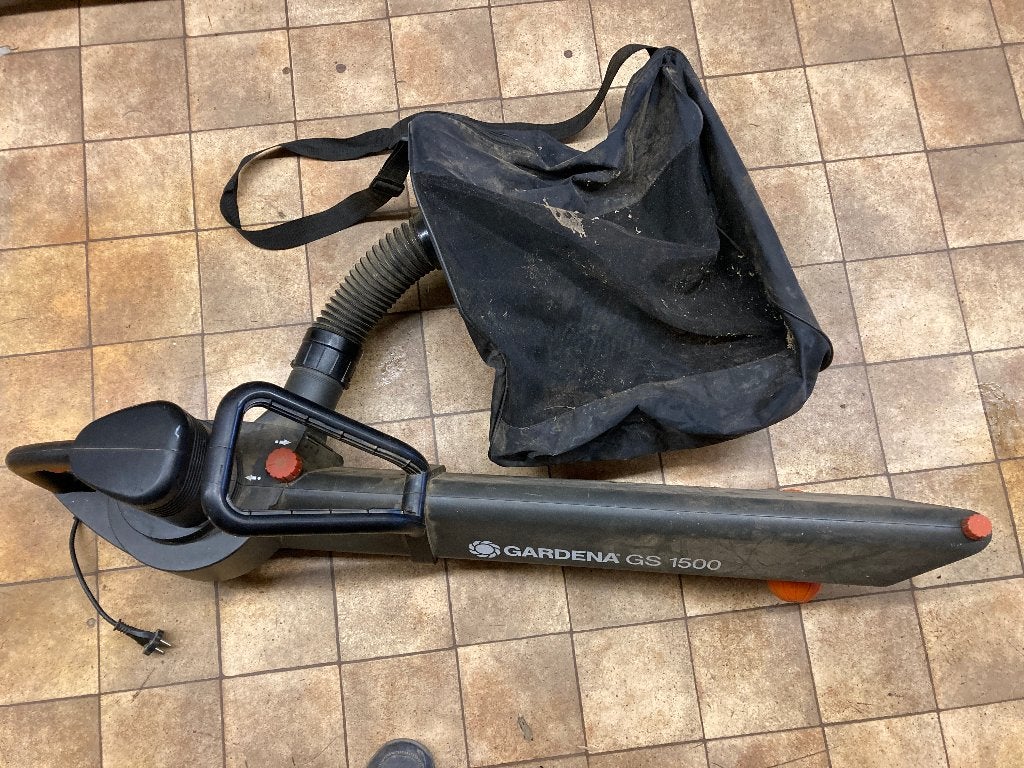 bladblazer & bladzuiger Gardena GS1500, Tuin en Terras, Bladblazers, Ophalen, Gebruikt, Handgedragen, Met opvangzak