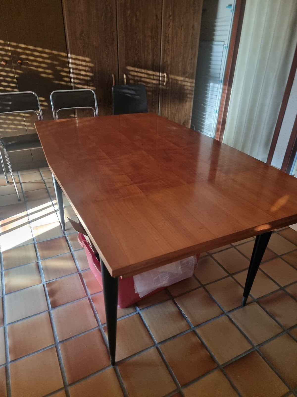 Vintage uitschuifbare tafel houten blad zeer stevig, Ophalen