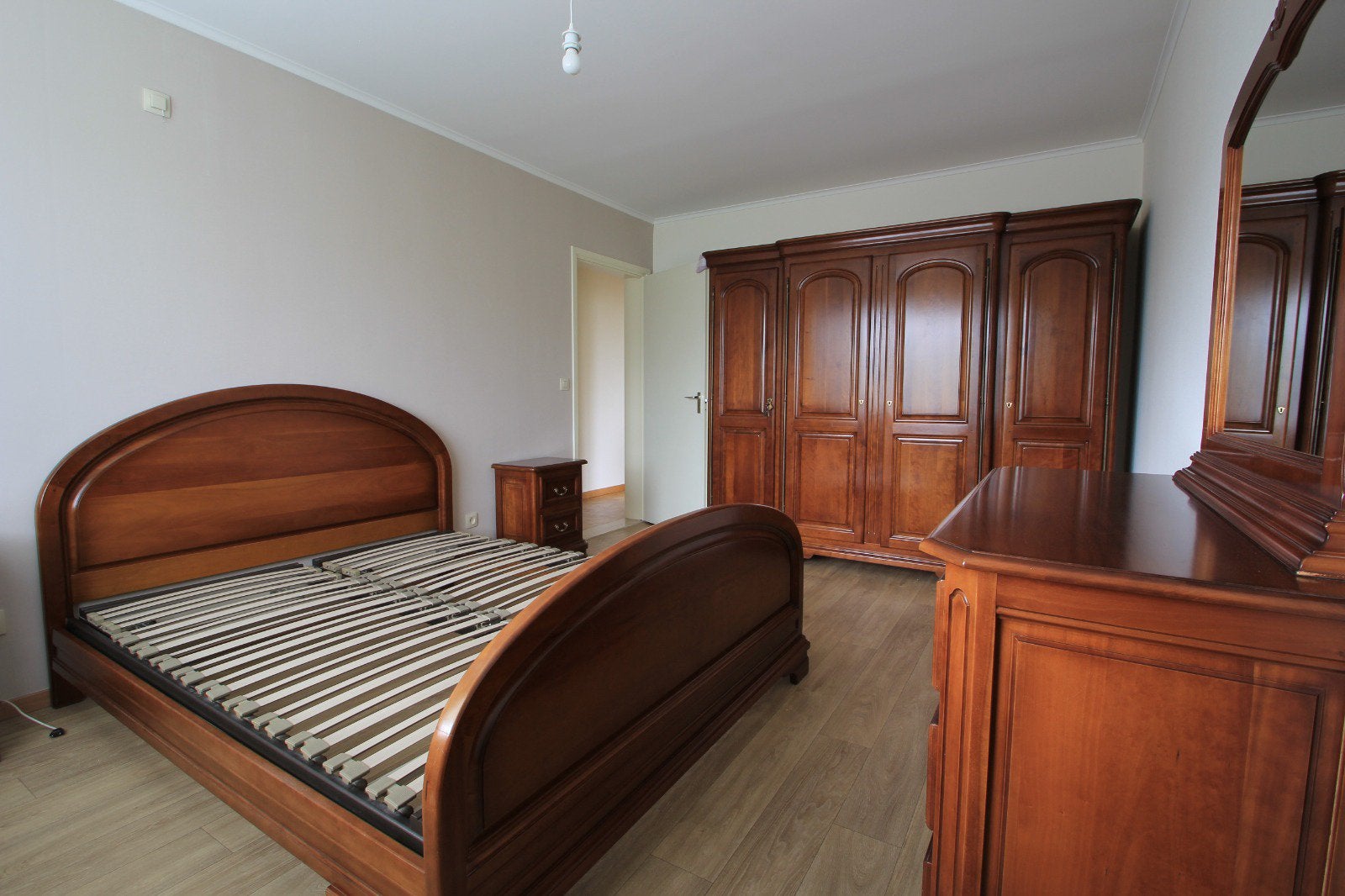 Belle chambre à coucher intemporel en merisier, Enlèvement, Comme neuf, Deux personnes, Classique