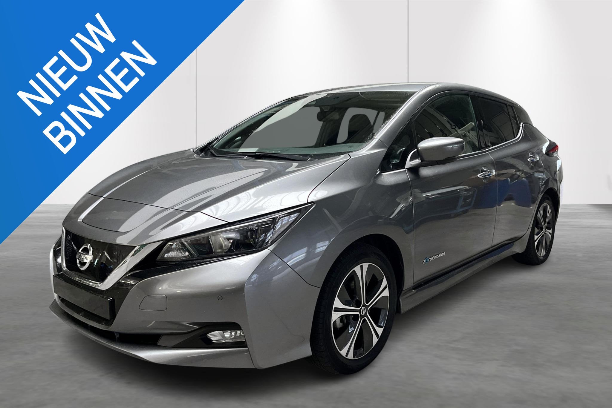 Nissan Leaf N-Connecta 40kWh (automatique), Autos, Nissan, Argent ou Gris, Achat, 110 kW, Entreprise