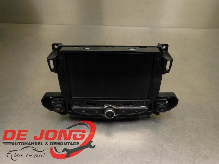 Affichage navigation d'un Opel Crossland X, -, Opel, 3 mois de garantie, Utilisé