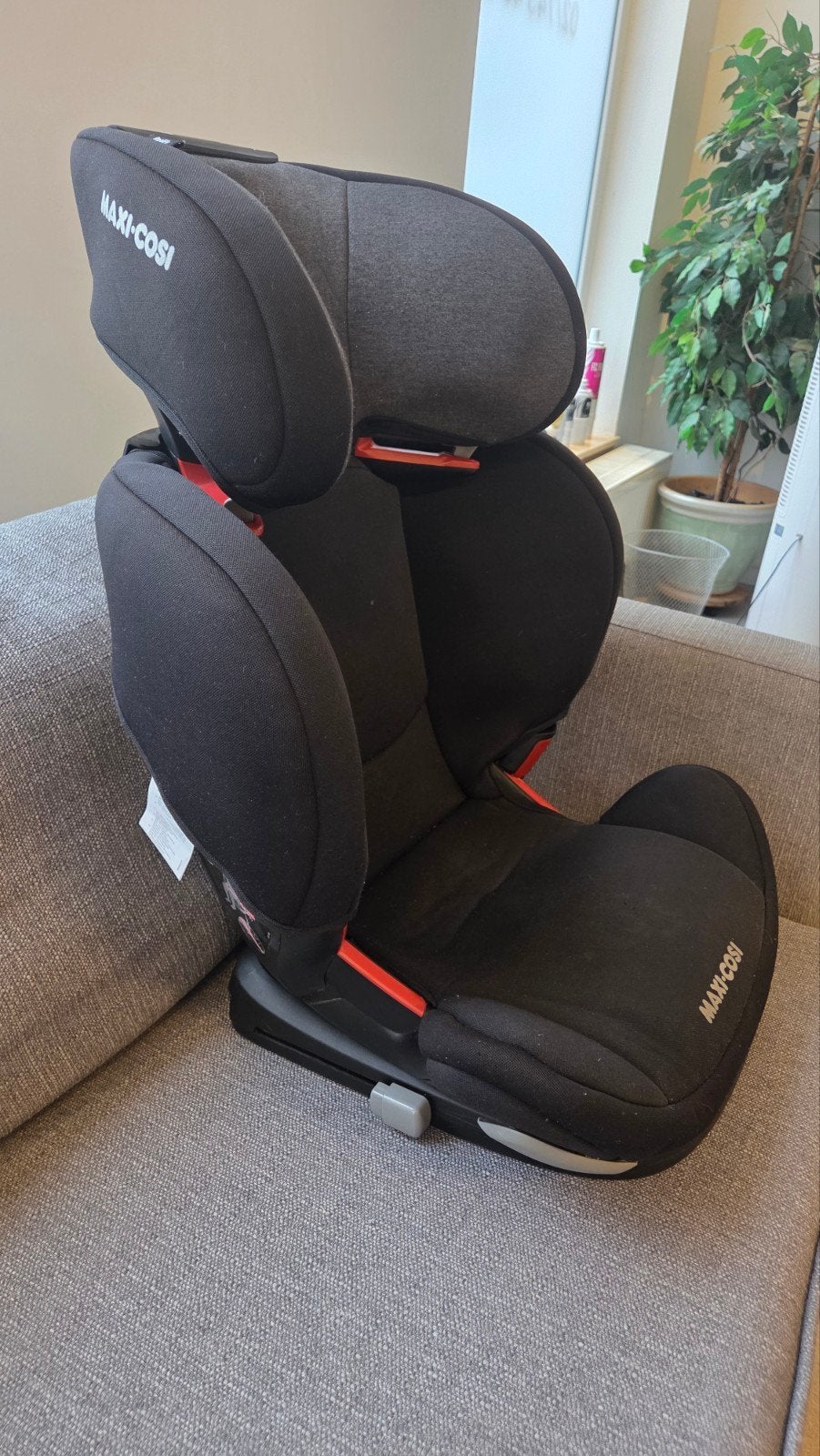 Maxi-Cosi AirProtect ISOFIX – 15-36 kg – très bon état, Enfants & Bébés, Dossier amovible, 9 à 36 kg, Enlèvement, Utilisé