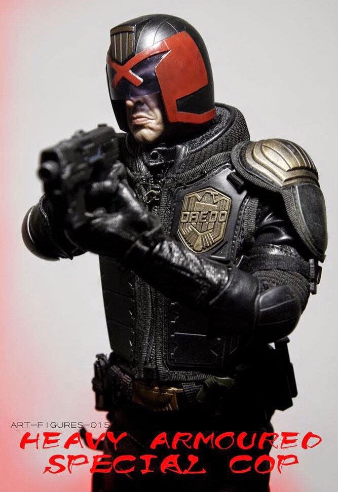 Art Figures Heavy Armoured Special Cop DREDD AF-015, Envoi, Comme neuf, Film, Figurine ou Poupée