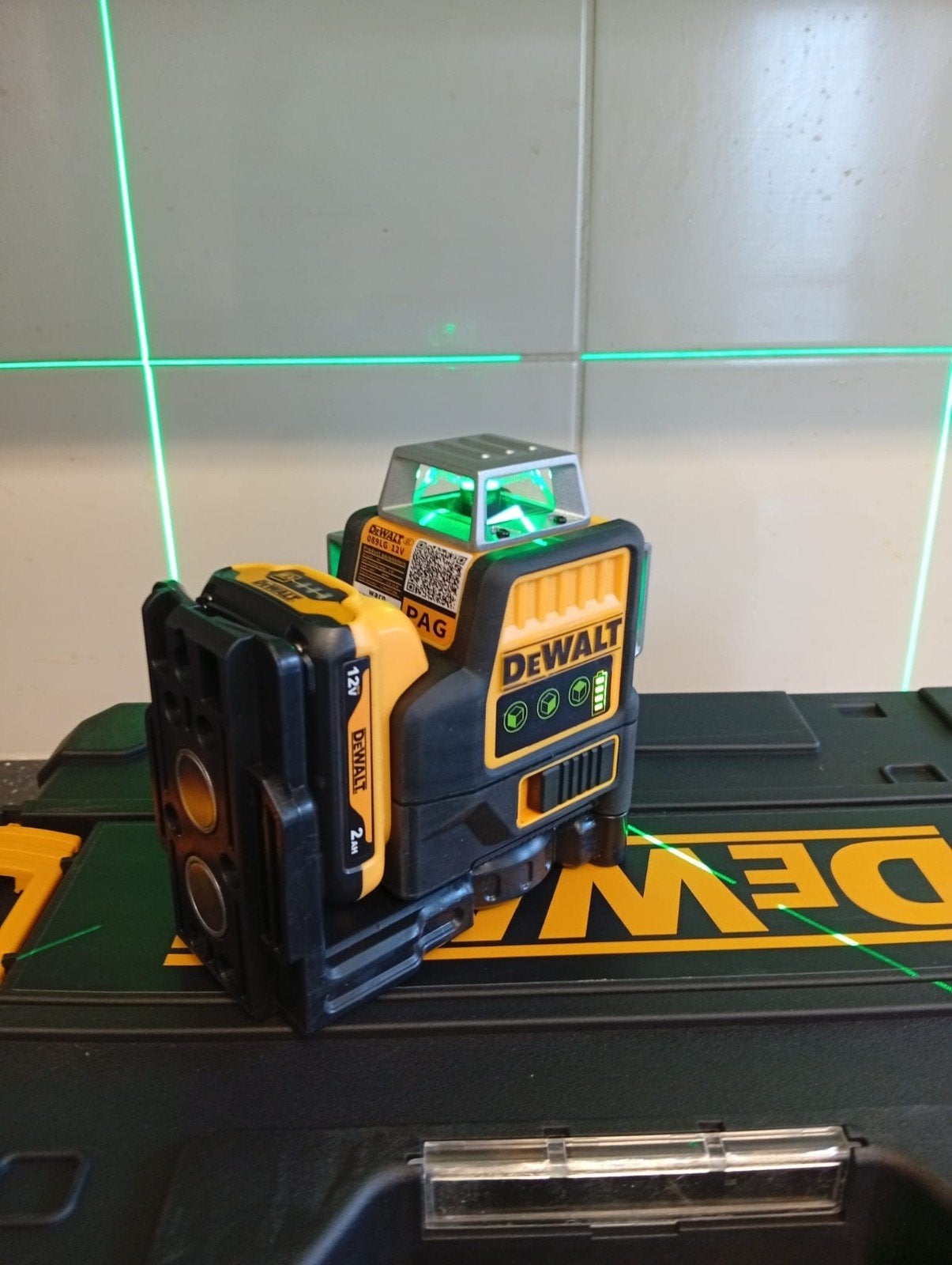 Laser dewalt 360, Bricolage & Construction, Envoi