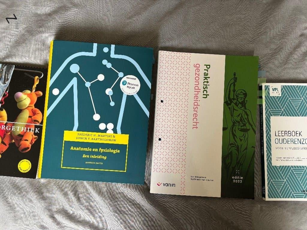 Boeken bacheloropleiding verpleegkunde, Ophalen, Zo goed als nieuw, Hoger Onderwijs