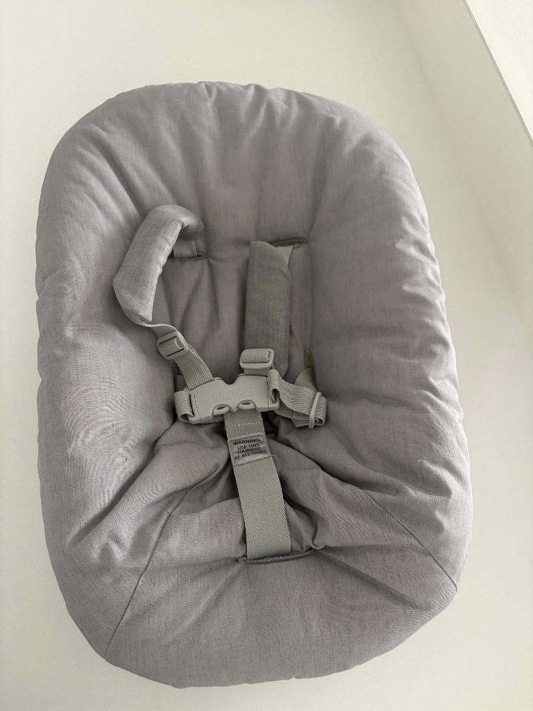 Tripp Trapp Newborn Set met speelgoedhanger, Enlèvement ou Envoi, Comme neuf, Autres types, Ceinture(s)