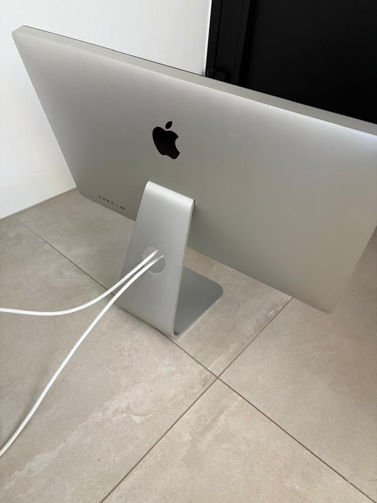 Apple Thunderbolt computerscherm / monitor (27 inch), Computers en Software, Ophalen, Gebruikt, Thunderbolt, Apple