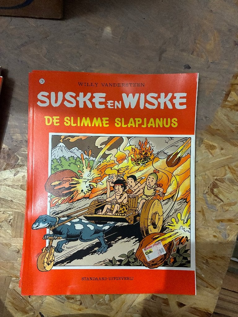 Suske en Wiske strips, Willy Vandersteen, Ophalen of Verzenden, Zo goed als nieuw, Meerdere stripboeken