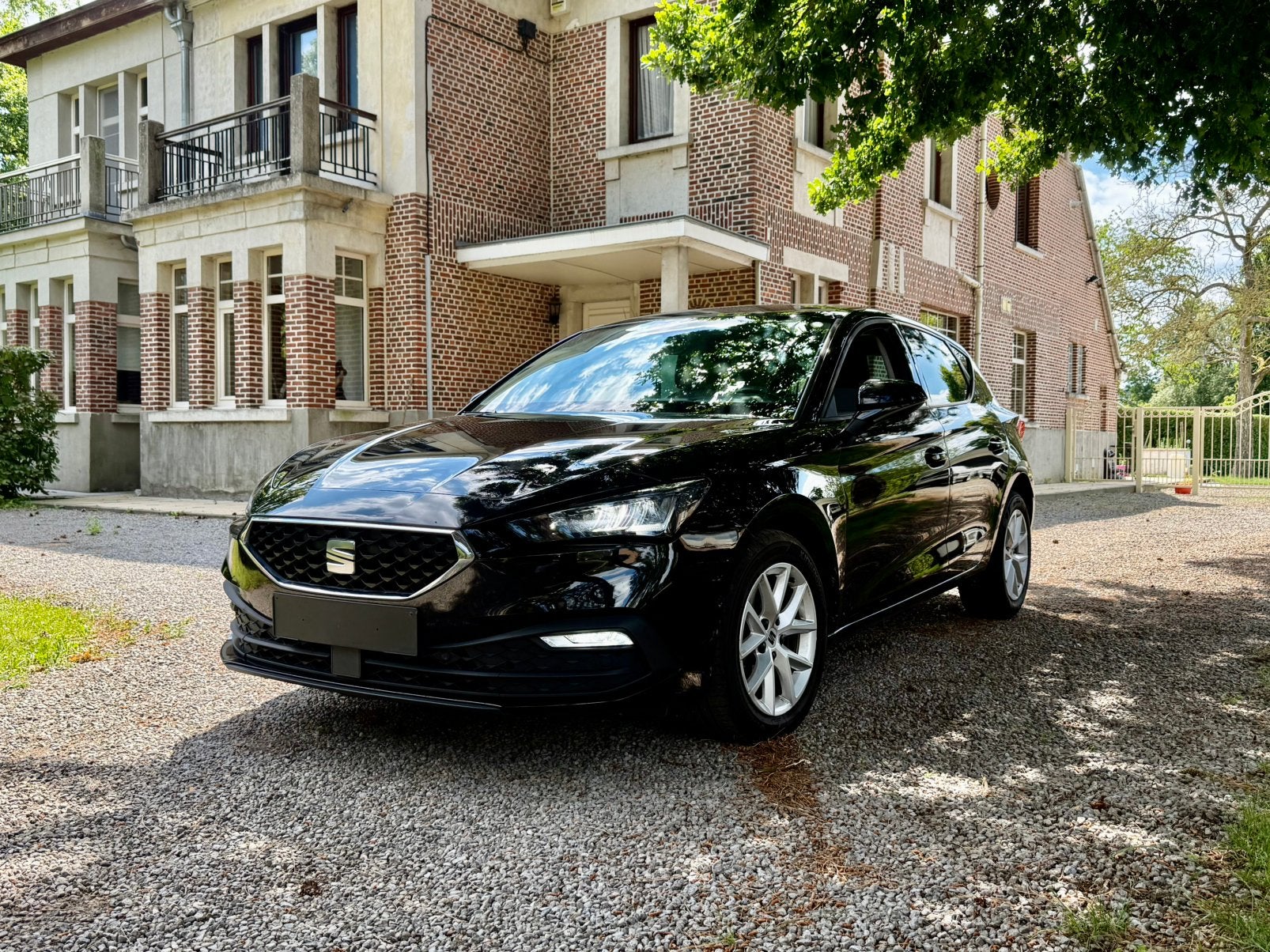 SEAT LEON NEW MODEL BENZINE 2022 !!, Autos, Seat, Achat, Euro 6, Entreprise, Entretenue par le concessionnaire