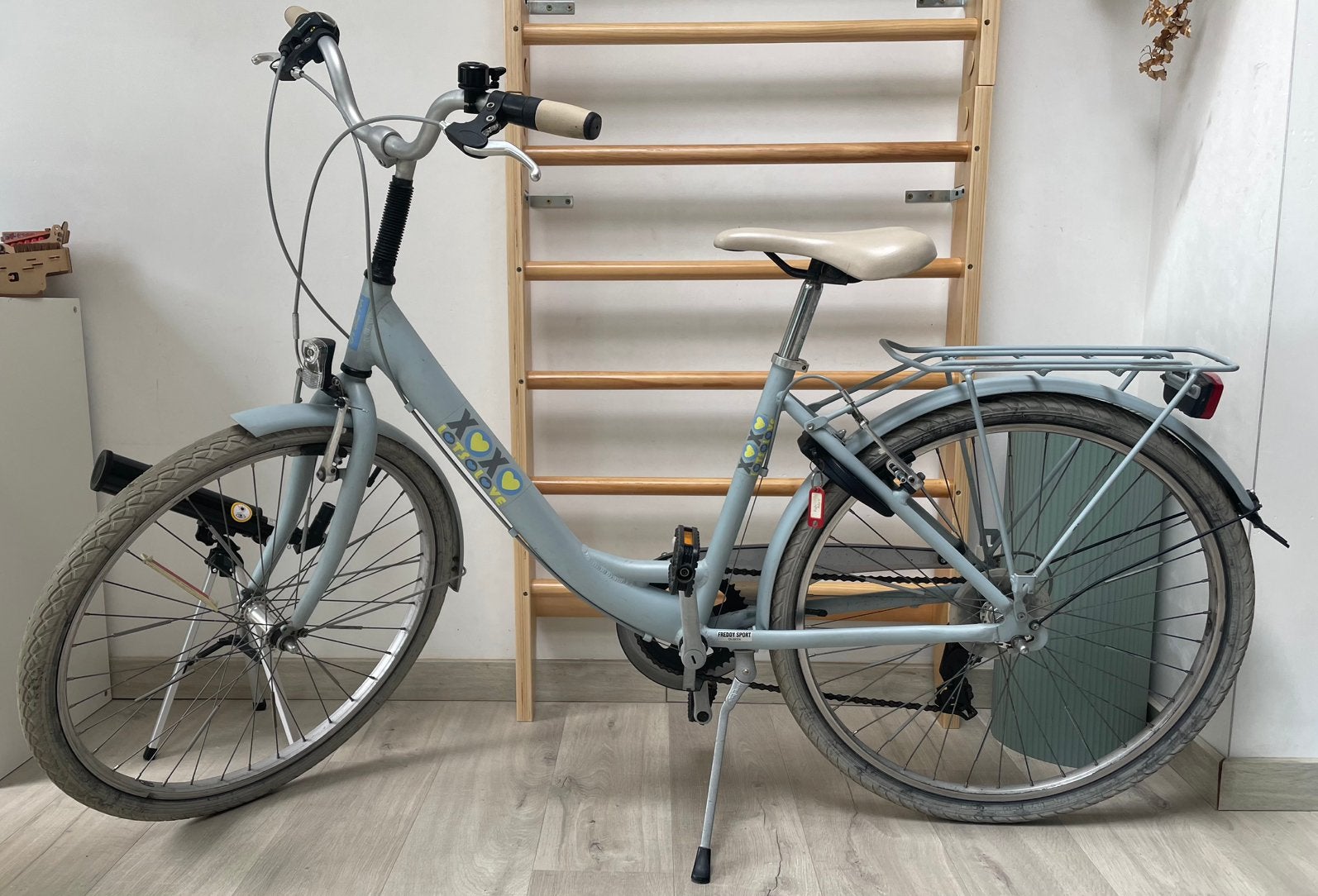 Lots Of Love kinderfiets 26 inch, Fietsen en Brommers, Fietsen | Meisjes, Ophalen, Gebruikt, 26 inch of meer, Versnellingen
