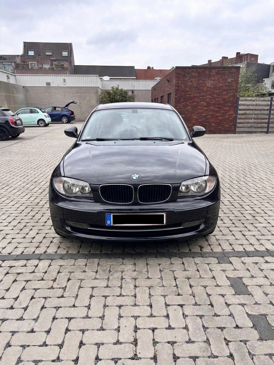 BMW 116i E87 2.0 benzine – 2010 – handgeschakeld, Autos, 90 kW, Euro 5, Achat, Noir