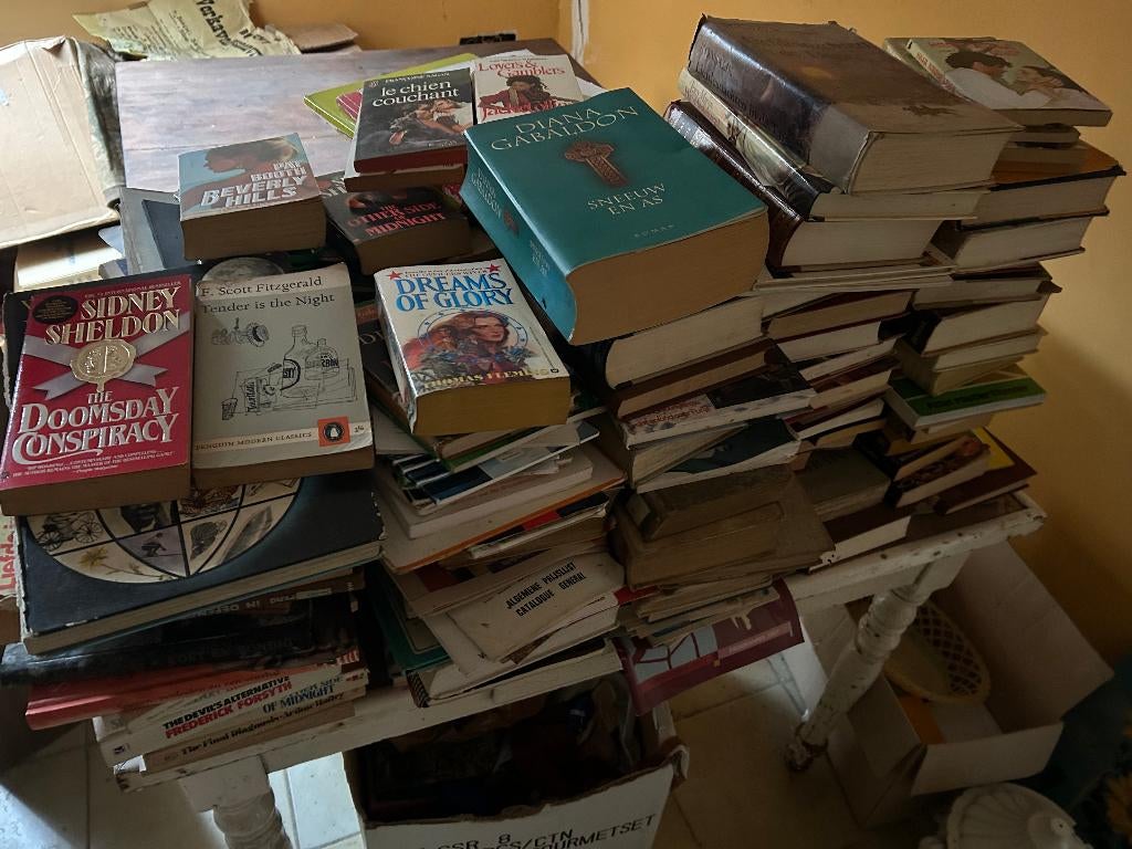 boeken oude veel meer dan 2000 stuks  - jaren 40/50/60, Verzamelen, Ophalen