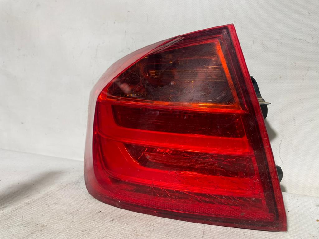 Feu arriere gauche ABIMEE BMW F30 6321 7372783   02, Autos : Pièces & Accessoires, Enlèvement, Utilisé, BMW