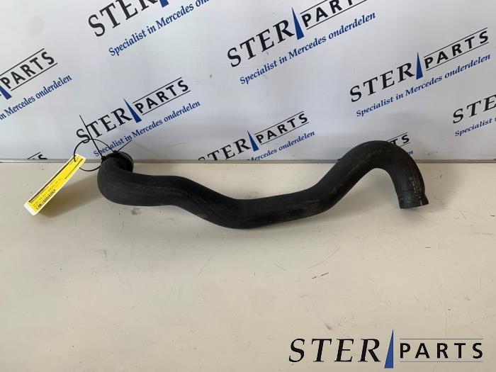 Tuyau radiateur d'un Mercedes Sprinter, Autos : Pièces & Accessoires, 3 mois de garantie, Utilisé, -, -
