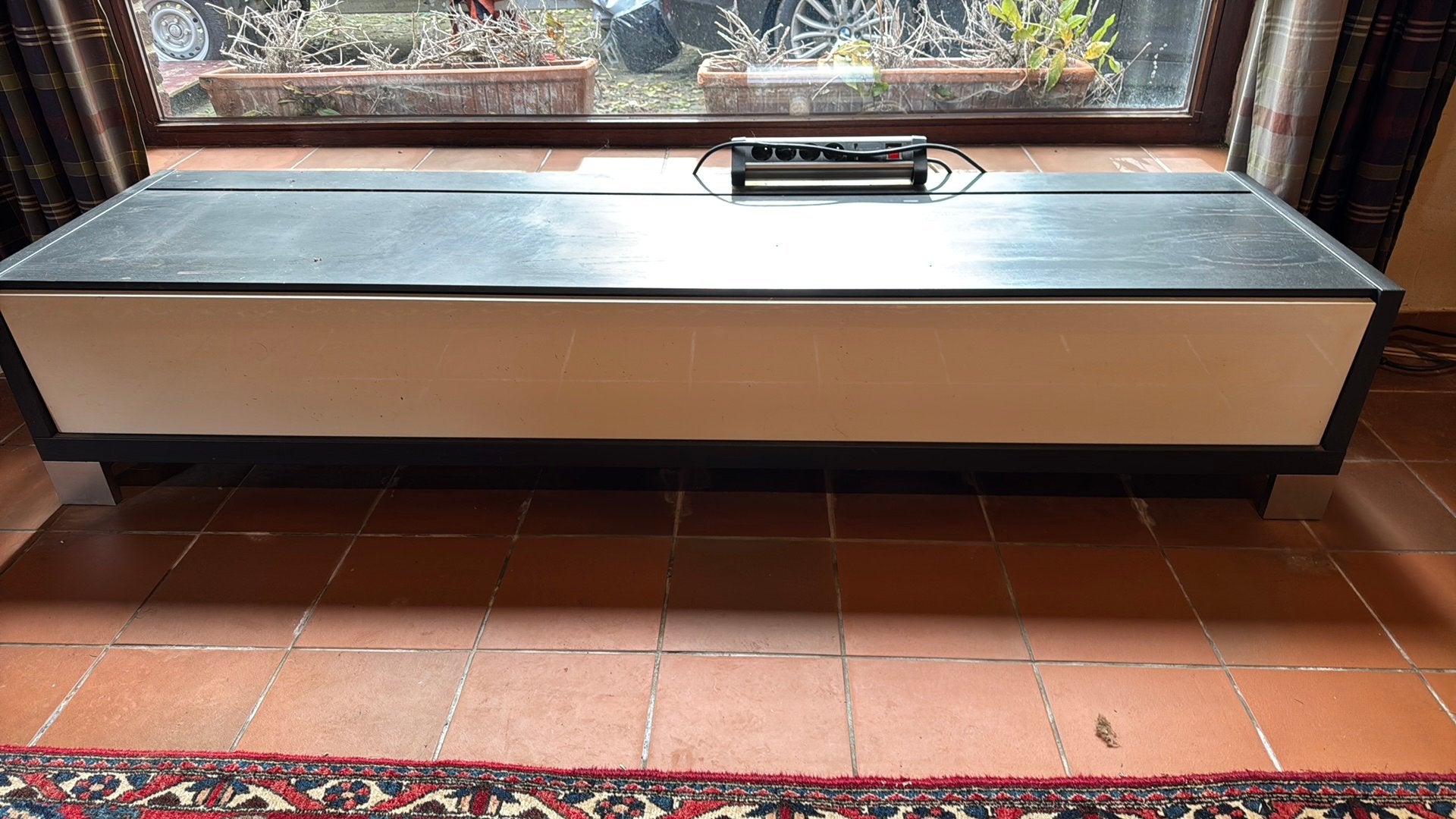 Tv kast gratis, Ophalen, Gebruikt