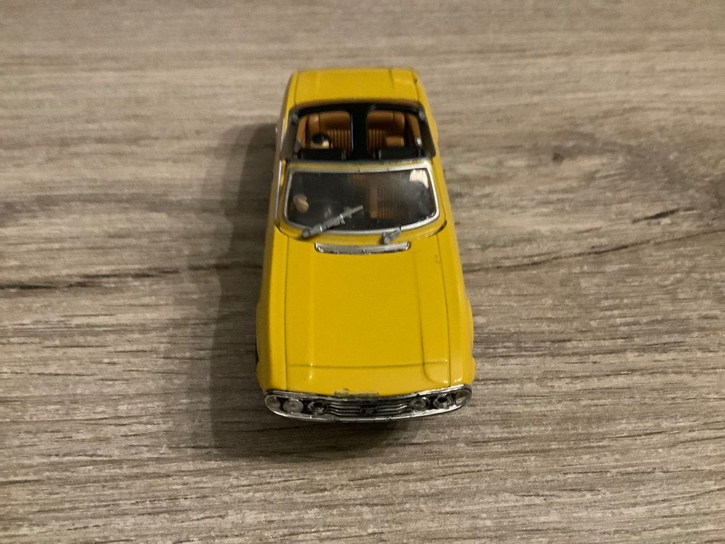 Maquette miniature James Bond Triumph Stag (échelle 1/43), Enlèvement ou Envoi, Utilisé, Voiture, Autres marques