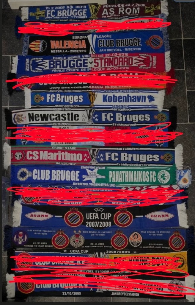 Club brugge sjaals (uit verzameling) Al deel verkocht!, Verzamelen, Sportartikelen en Voetbal, Ophalen, Gebruikt, Vaantje of Sjaal