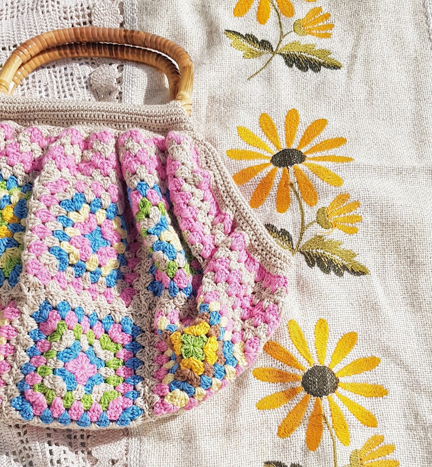Gehaakte tas in jaren 70-stijl, Handtassen en Accessoires, Ophalen of Verzenden, Nieuw, Overige kleuren, Overige typen