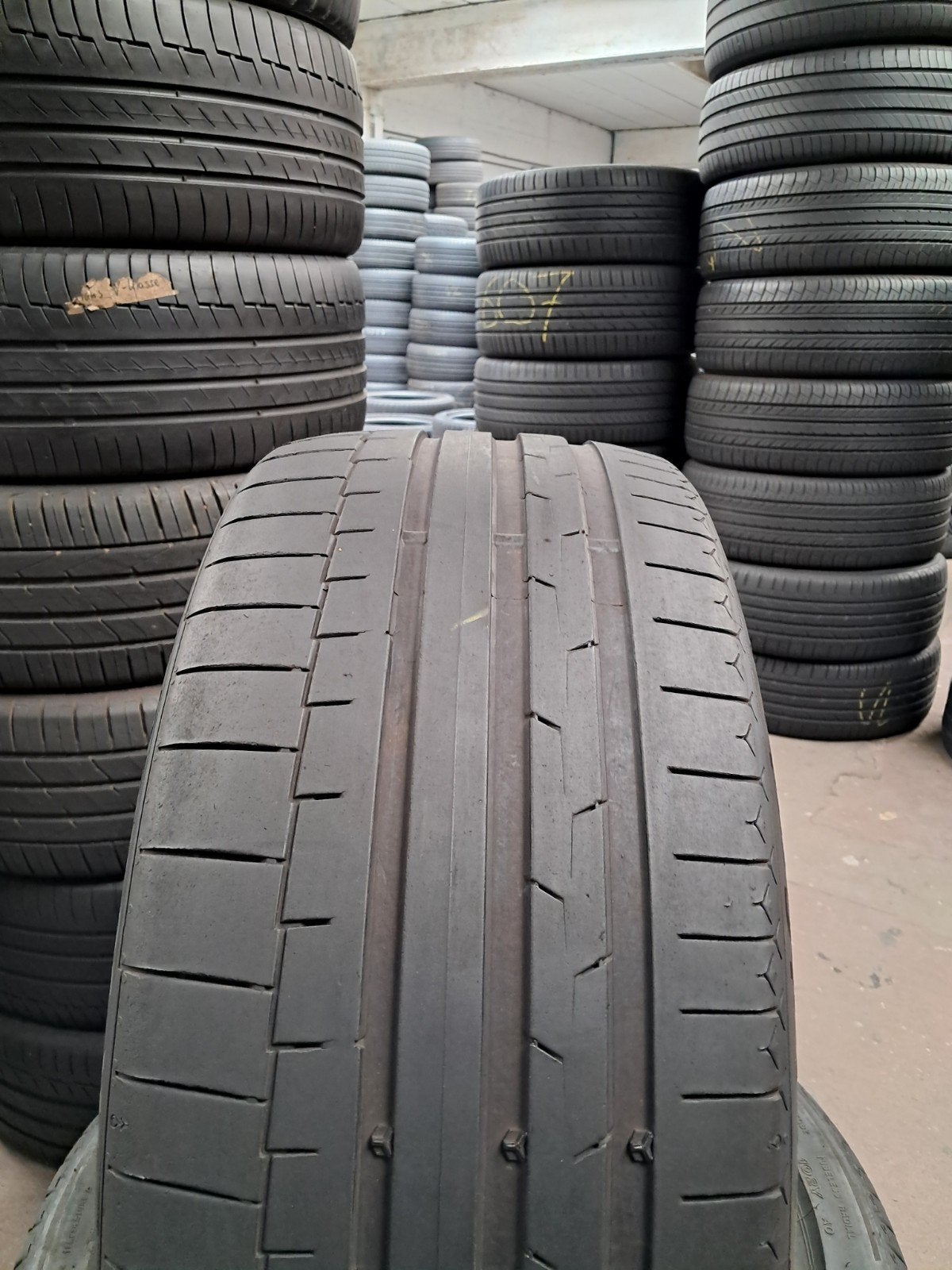 25535r21 255 35 r21 255/35/21 Pirelli Continental avec monta, Enlèvement ou Envoi