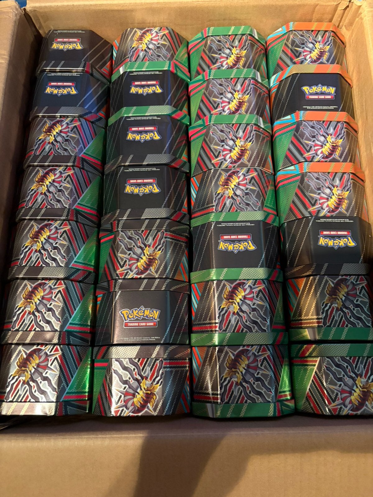 28 pokemon tin dozen, Ophalen