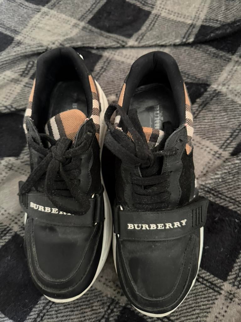 Burberry, Kleding | Dames, Schoenen, Ophalen, Zo goed als nieuw