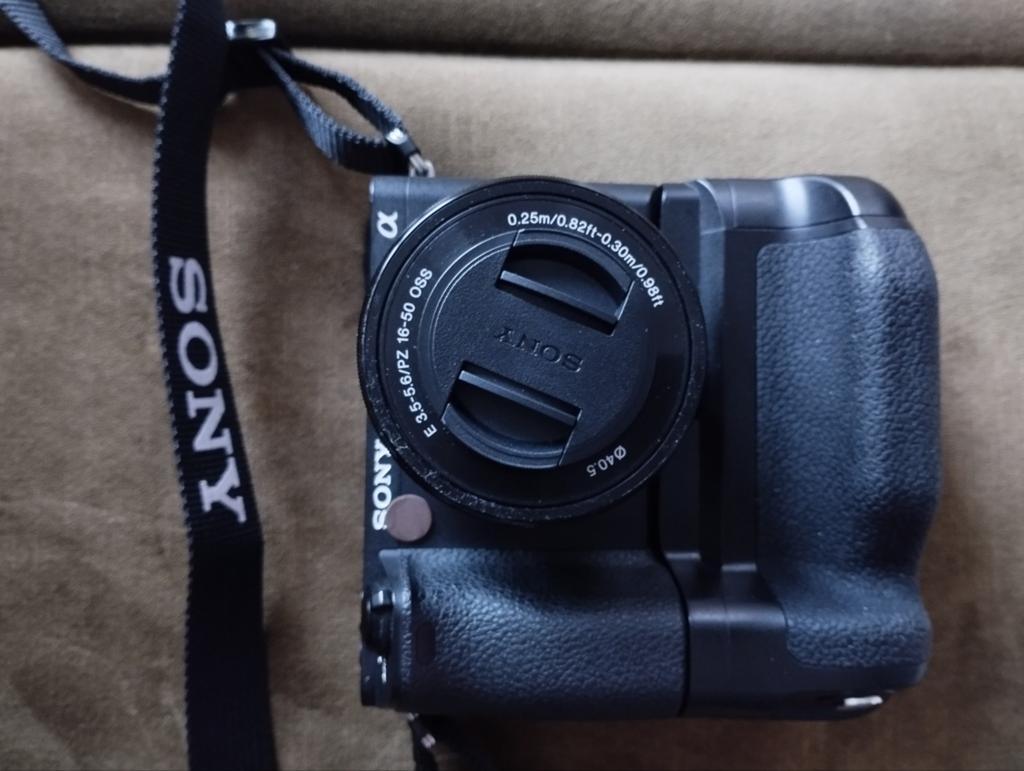 Appareil photo Sony A6500, poignée, objectif Sony OSS 16-50, Enlèvement ou Envoi, Comme neuf, Compact, Sony