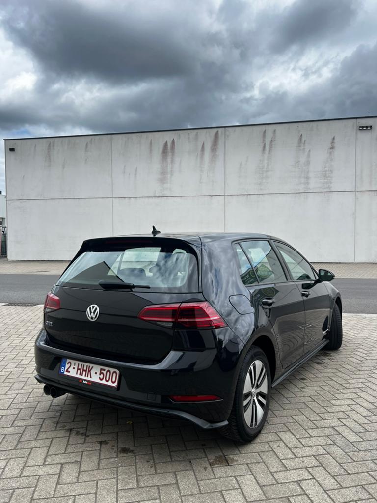 Volkwagen golf gte | 2017 | hybride |, Achat, Euro 6, Carnet d'entretien, 5 places
