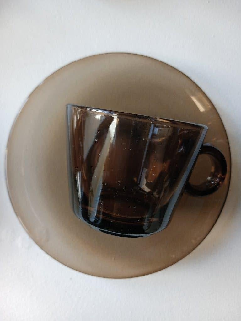Ensemble tasses à exresso vintage en verre fumé, Maison & Meubles, Cuisine | Vaisselle, Vintage, Verre, Enlèvement, Utilisé