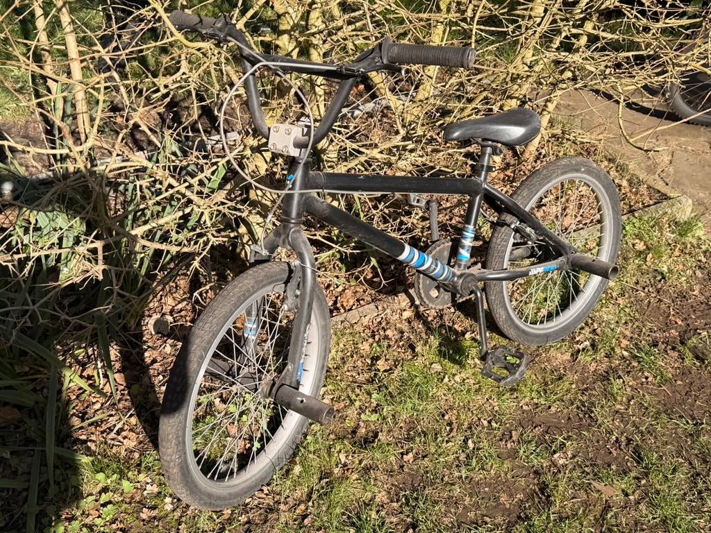B twin bmx, Enlèvement, Utilisé