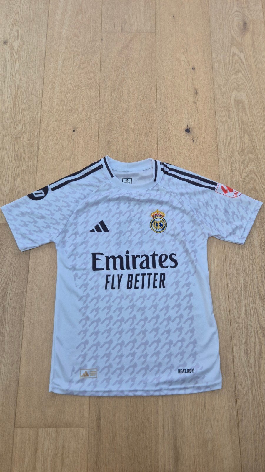 Real Madrid voetbaltruitje, Sports & Fitness, Football, Taille S, Enlèvement ou Envoi, Comme neuf, Maillot