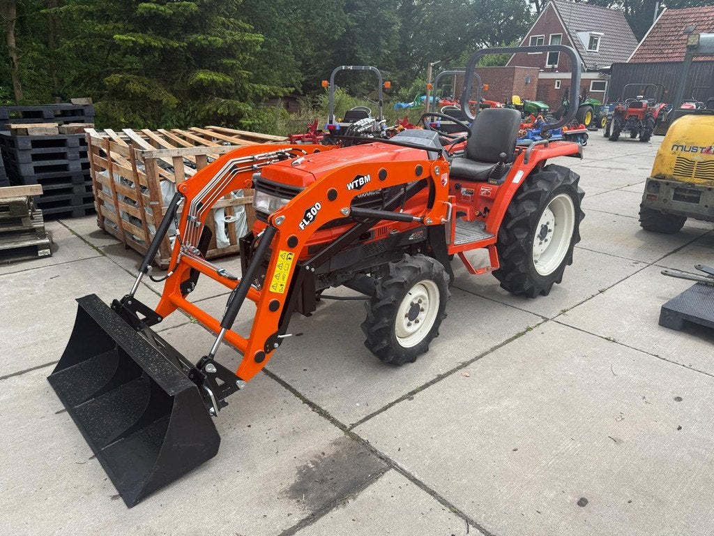 Kubota GL261 met voorlader, Overige typen