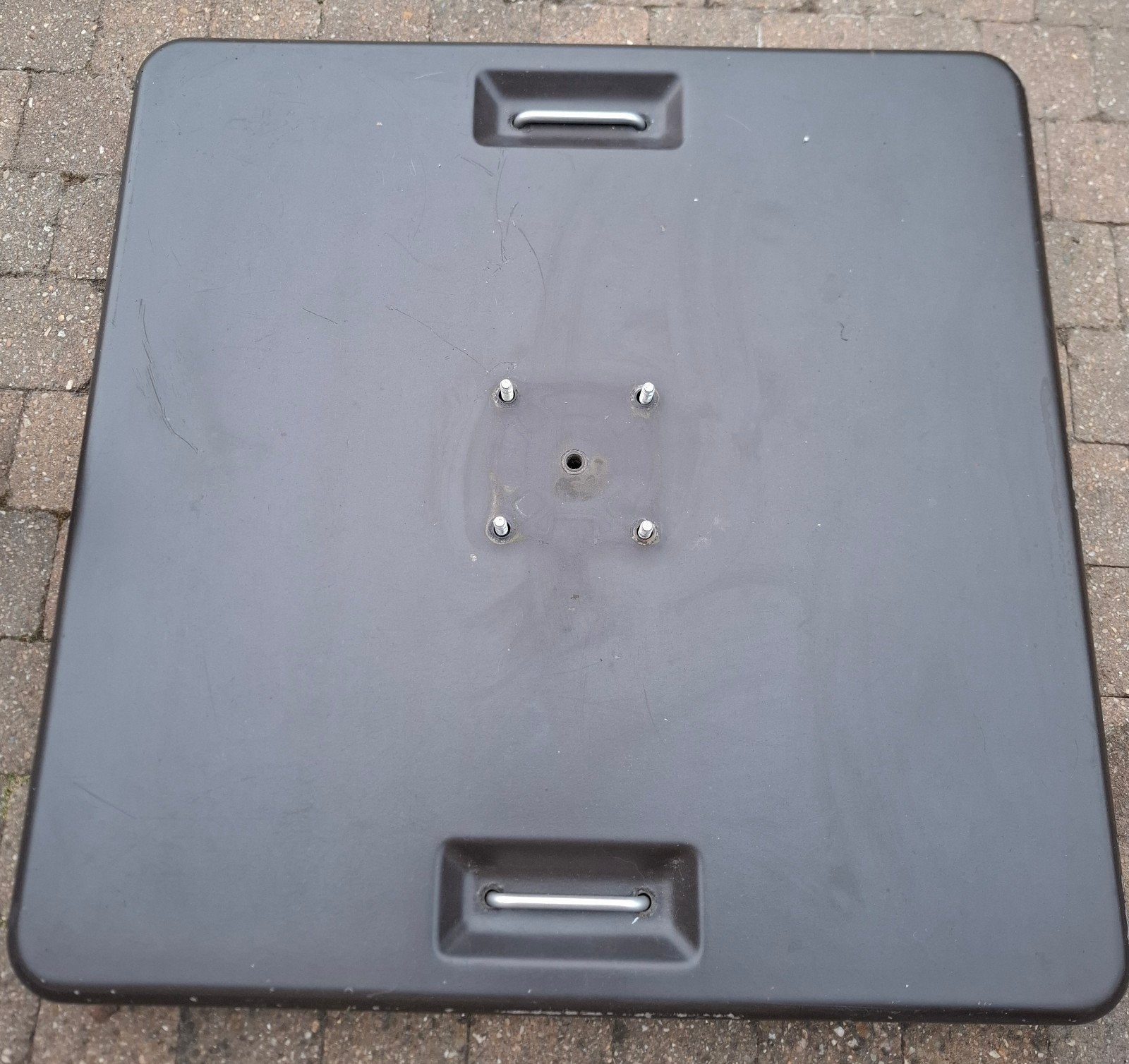 Parasolvoet beton XL, donkerbruin 120kg merk Lapido Bristol, Ophalen, Parasolvoet