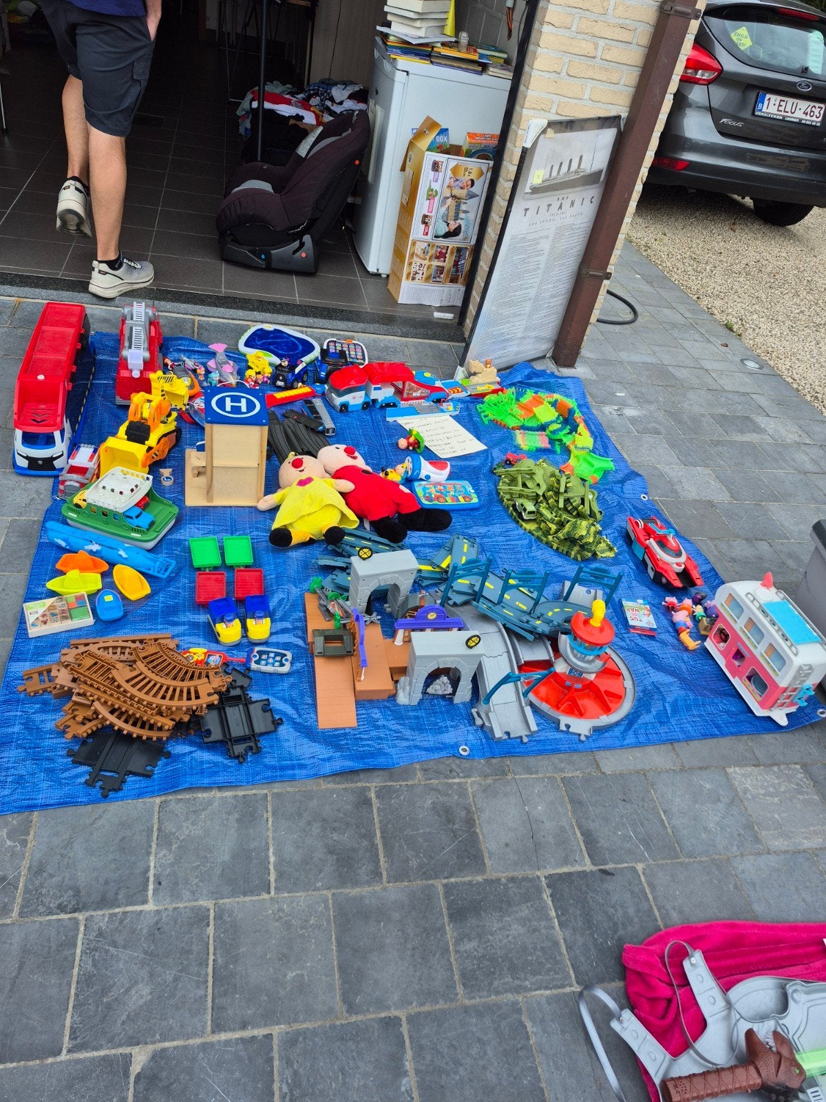 Paw patrol, bumba, peppa pig, Enlèvement, Voiture