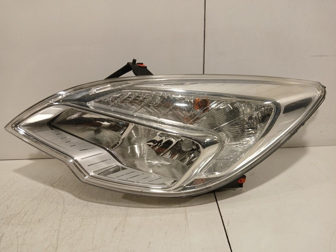 Koplamp links Opel Meriva, Auto-onderdelen, Onderdelen@venauto.nl, Van der Ven Autorecycling B.V., Gebruikt, Ettenseweg 76, 4706 PB Roosendaal, The Netherlands