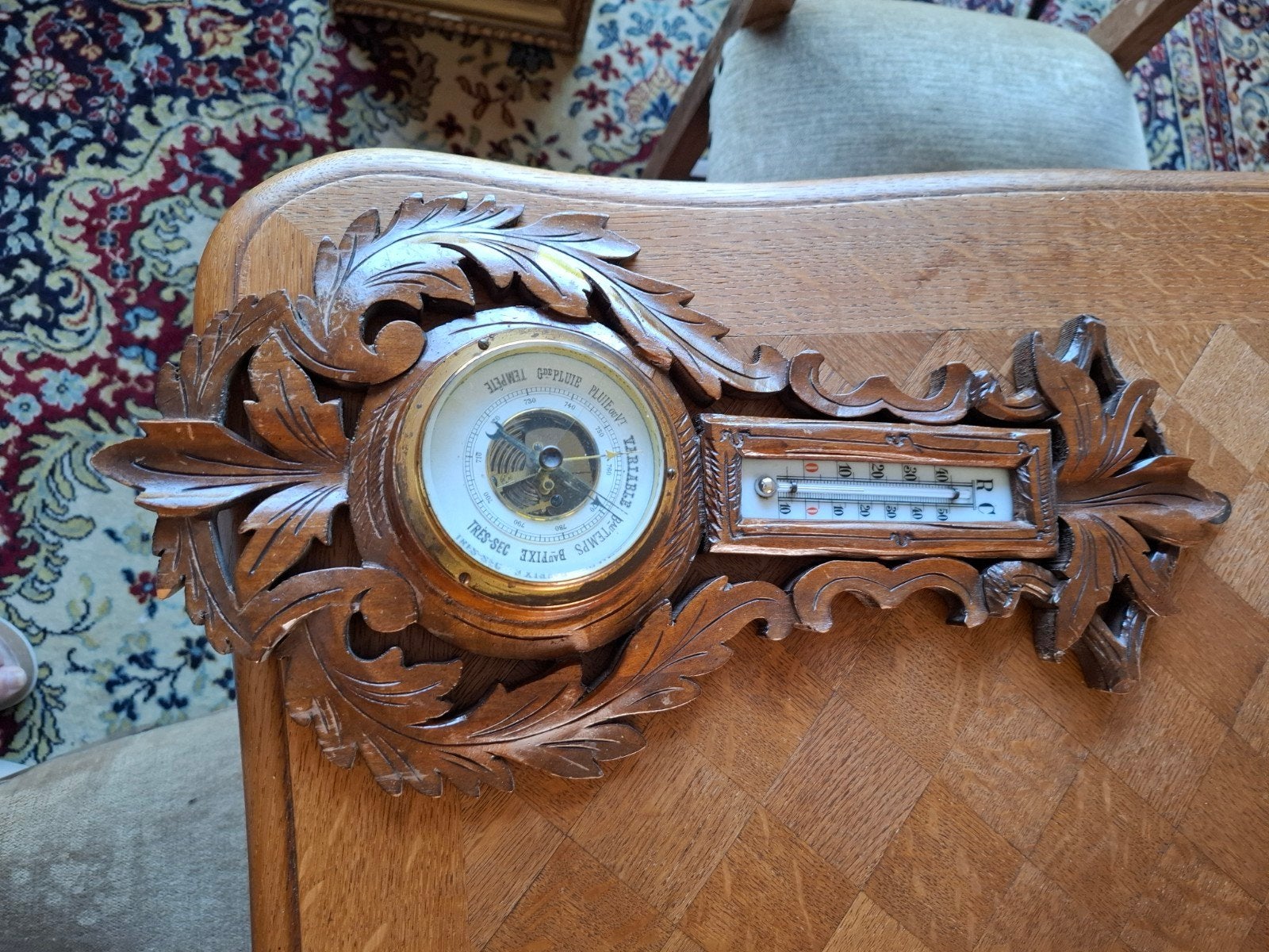 barometer, Ophalen, Weerstation