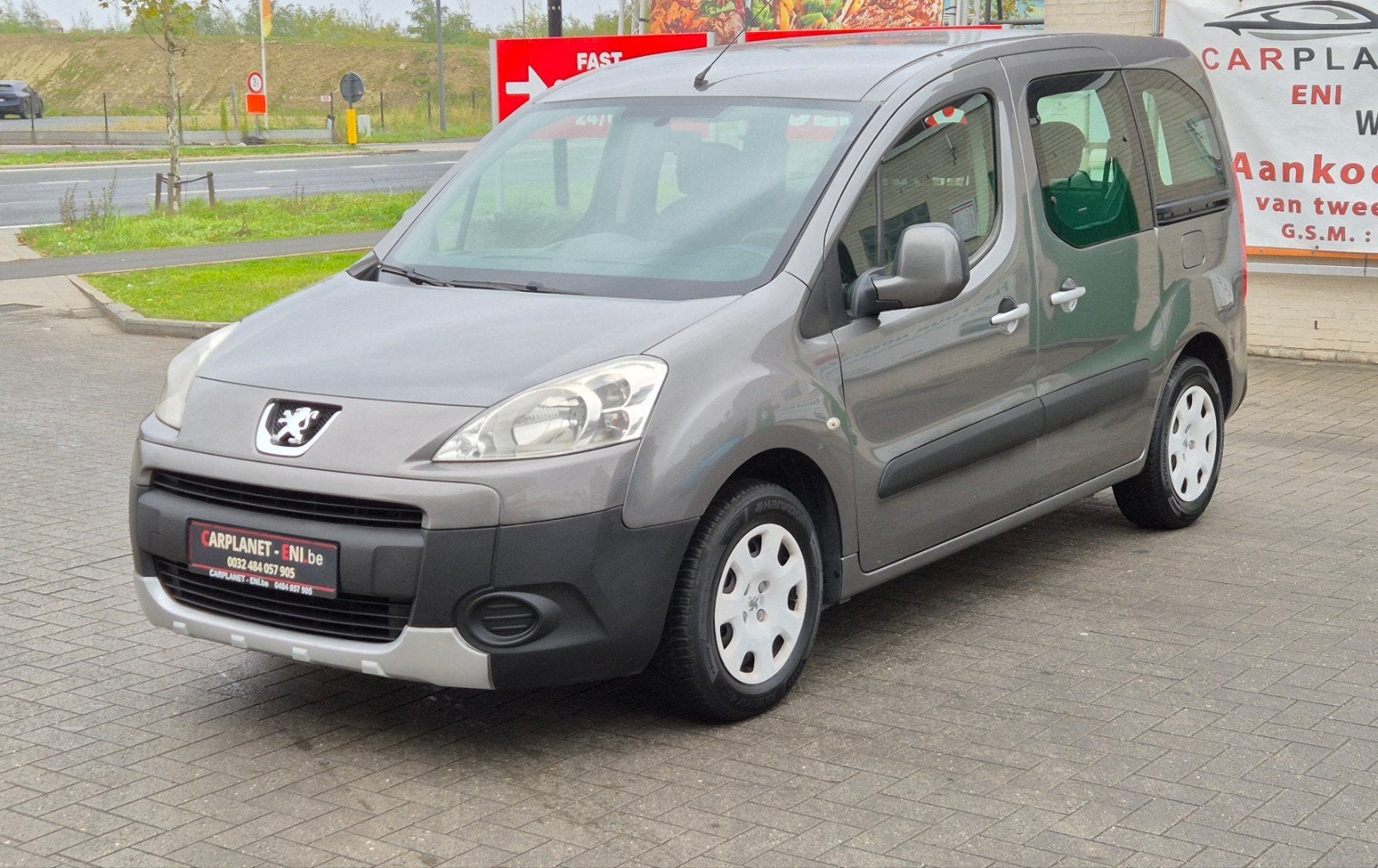 Peugeot partner 1.6 Benzine 2012 - 301569Km start-rijd GOED!, Auto's, Voorwielaandrijving, Euro 5, 4 cilinders, 72 kW