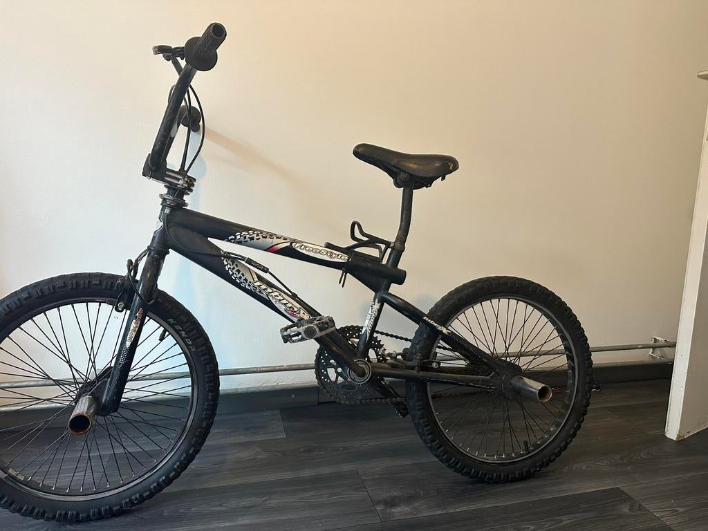 Velo bmx, Vélos & Vélomoteurs, Enlèvement, Utilisé, Repose-pieds