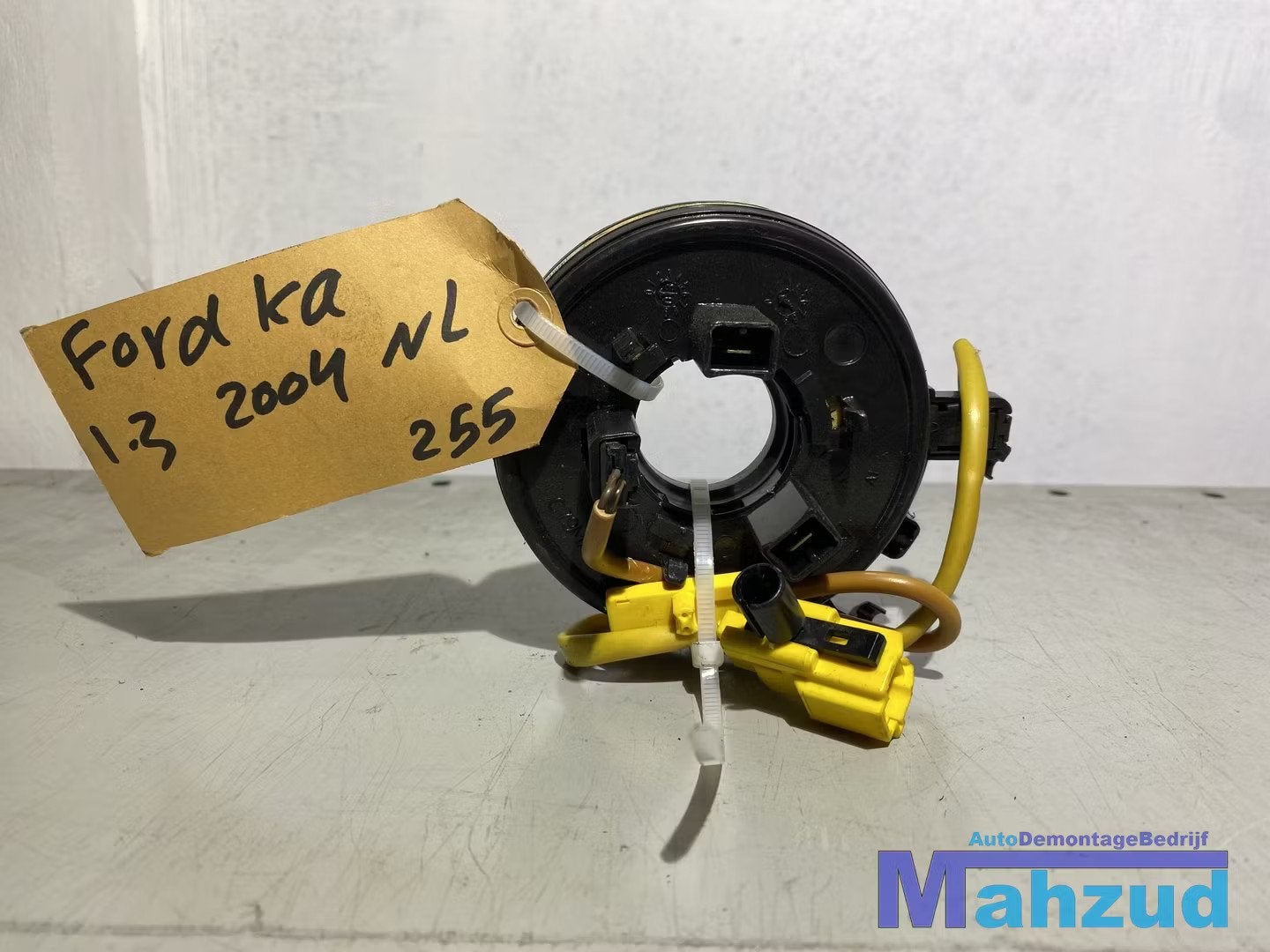 FORD KA Sleepring airbagring YS6T14A664AB, Info@ford.com, Ford Motor Company, American Road 1
48126  Dearborn, Ford
